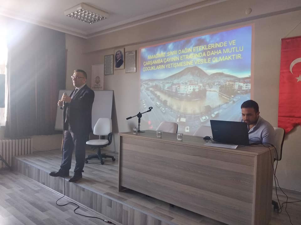 Yüksekokulumuzda "Bağımlılıklarla Mücadele" Konferansı Yapıldı